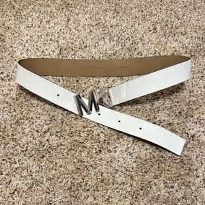 MICHAEL Michael Kors Women’s White Textured Leather Belt Large Silver MK Logo S